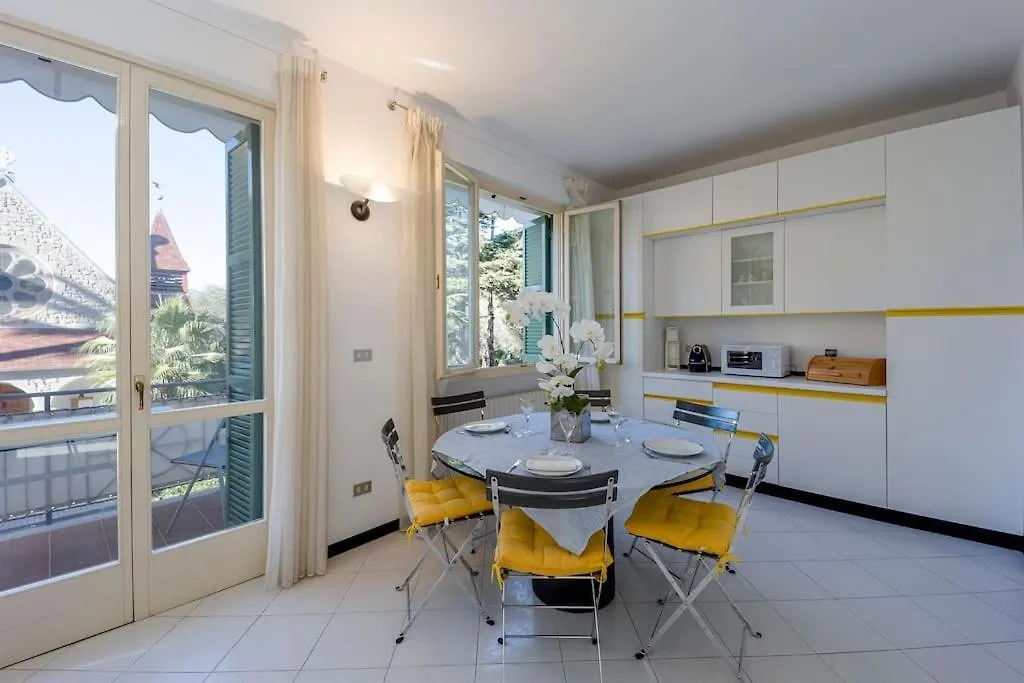 Victoria Hall Bordighera - 2 Bedroom Apartment - Parking Italy